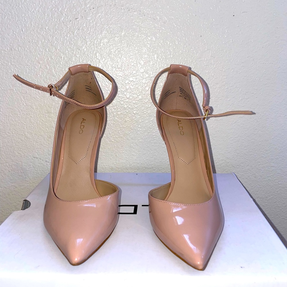 Nude Stelio pumps :  Staycey by ALDO